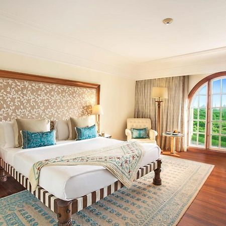 The Oberoi Amarvilas Agra Esterno foto